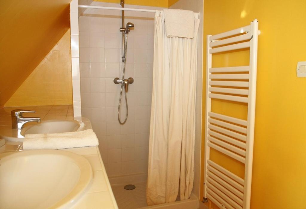 La Cuvellerie Hotel Narcy Buitenkant foto